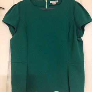 Liz Claiborne emerald green cap sleeve peplum